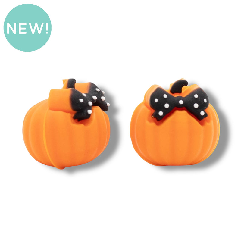 3-D Pumpkin w/Black Polka Dot Bow Silicone Focal Bead 21x22x21mm (Package of 2)