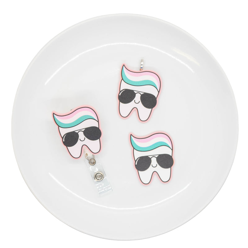 Cool Tooth Acrylic Accent 50x40mm (Package of 1)